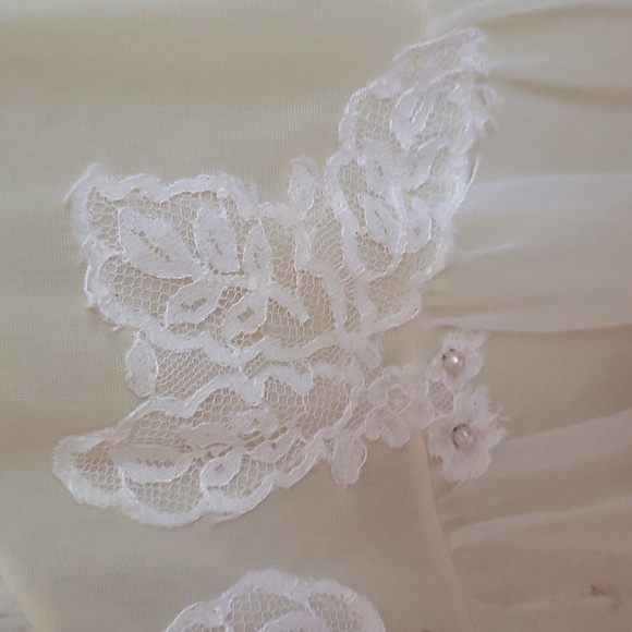 Vintage Gotham Nighty Chemise 34 soft butter color EUC - Picture 4 of 8